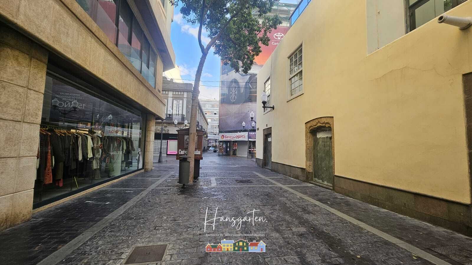 Vista exterior de Piso de alquiler en Las Palmas de Gran Canaria con Calefacción