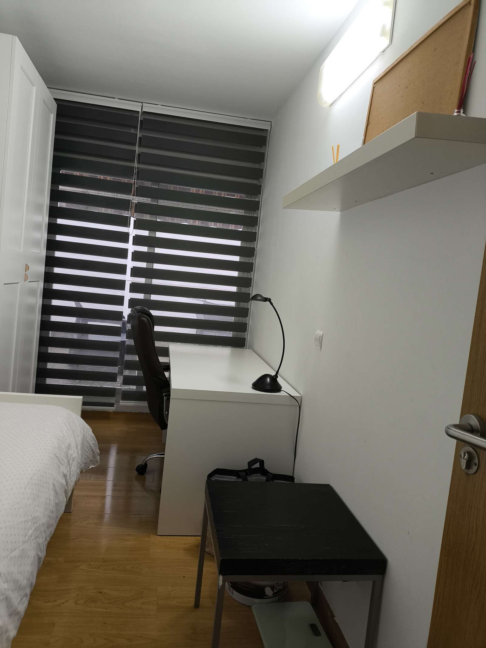 Flat for share in  Madrid Capital  with Air Conditioner, Terrace and Furnished