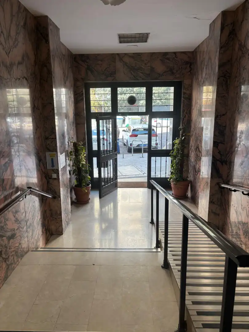 Flat for sale in Valencia  with Air Conditioner, Heating and Terrace
