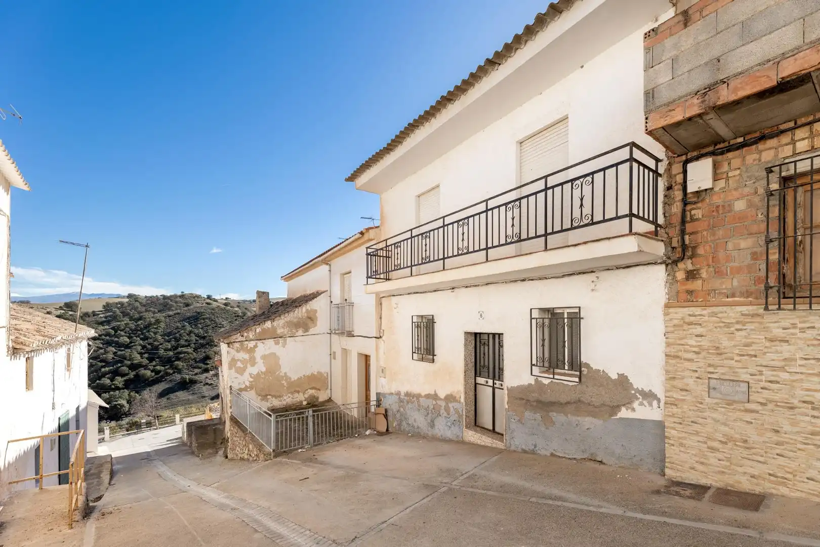 House for sale in Agrón, imagen 5