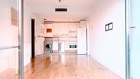 Exterior view of Flat to rent in  Madrid Capital  with Air Conditioner, Heating and Terrace