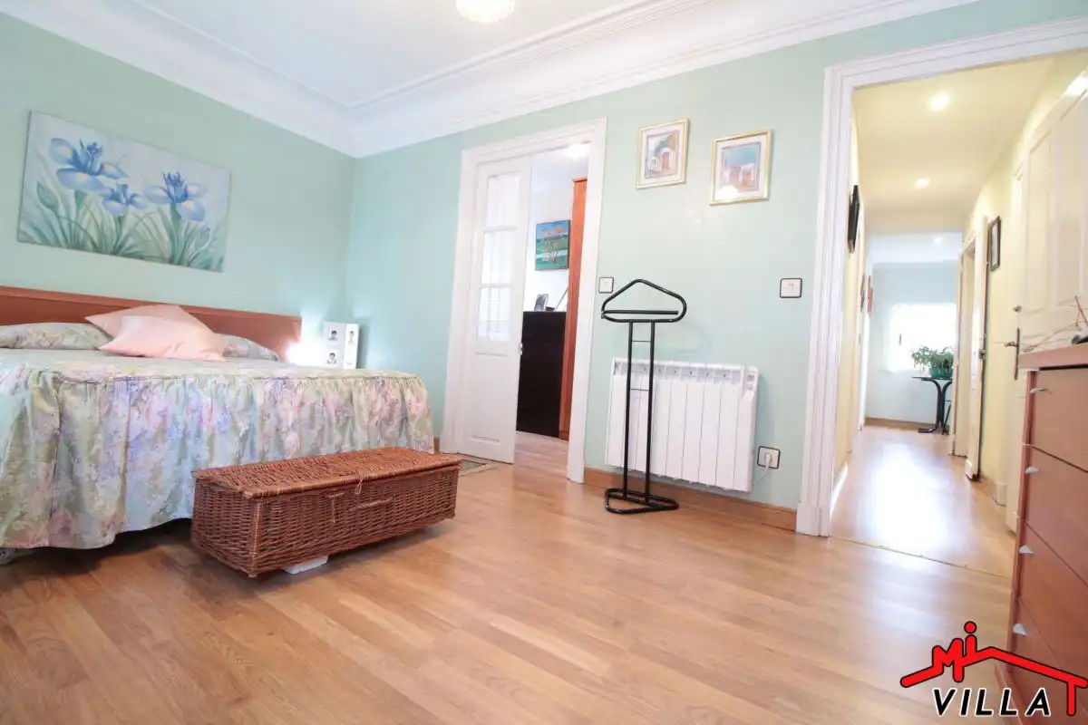 Bedroom of Houses for sale in Colindres