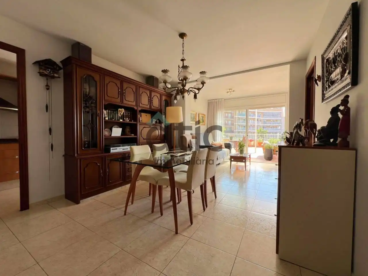 Vista exterior de Piso en venta en Manresa con Calefacción y Terraza