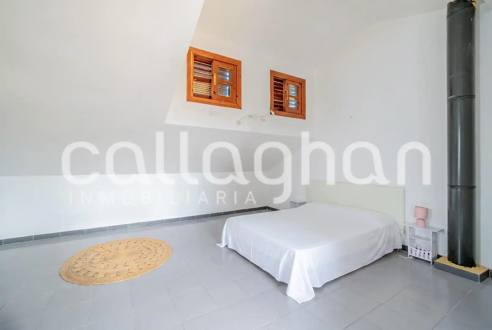 Casa adosada en venda en Sagunto / Sagunt amb Aire condicionat, Calefacció i Jardí privat
