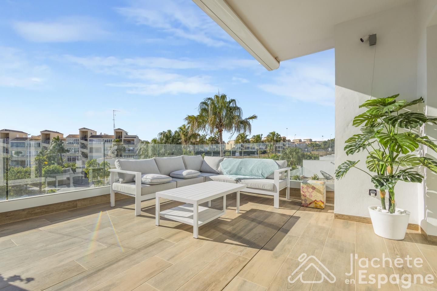 Terrassa de Pis en venda en Torrevieja amb Aire condicionat, Terrassa i Moblat