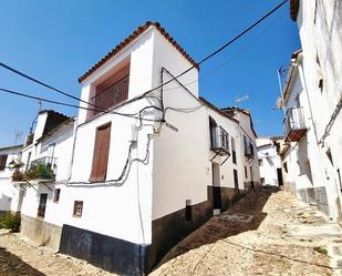 Vista exterior de Casa o xalet en venda en Linares de la Sierra amb Terrassa