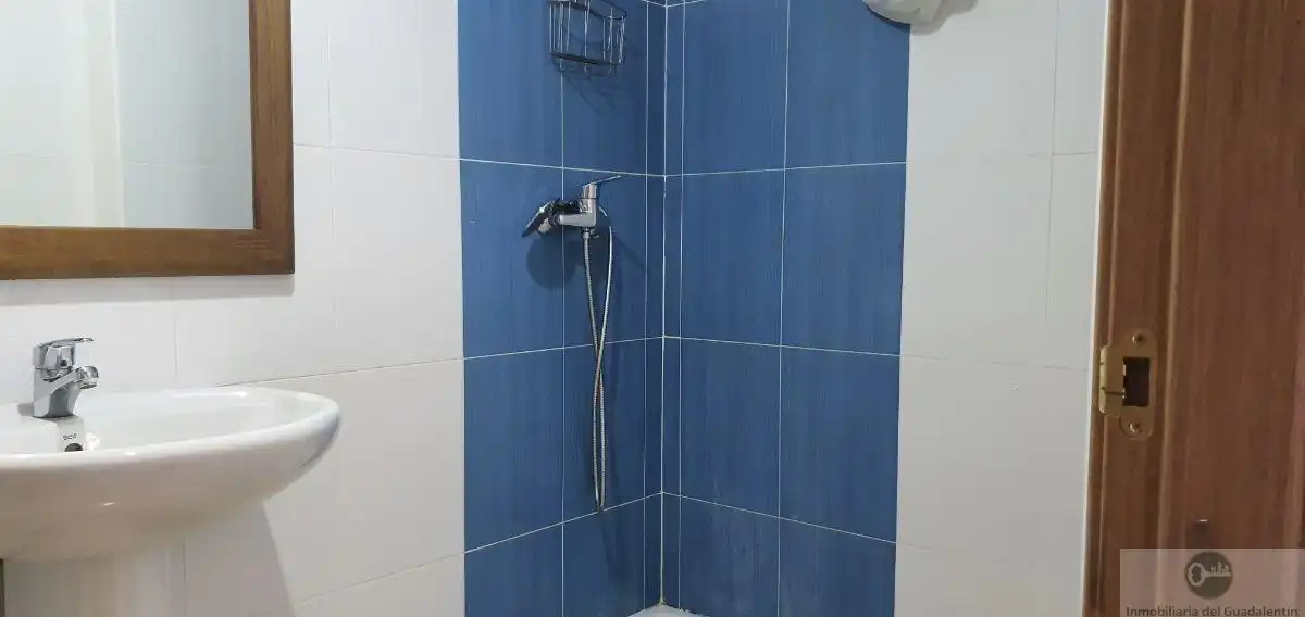 Bathroom of Flat for rent in Águilas  with Air Conditioner, Terrace and Storage room