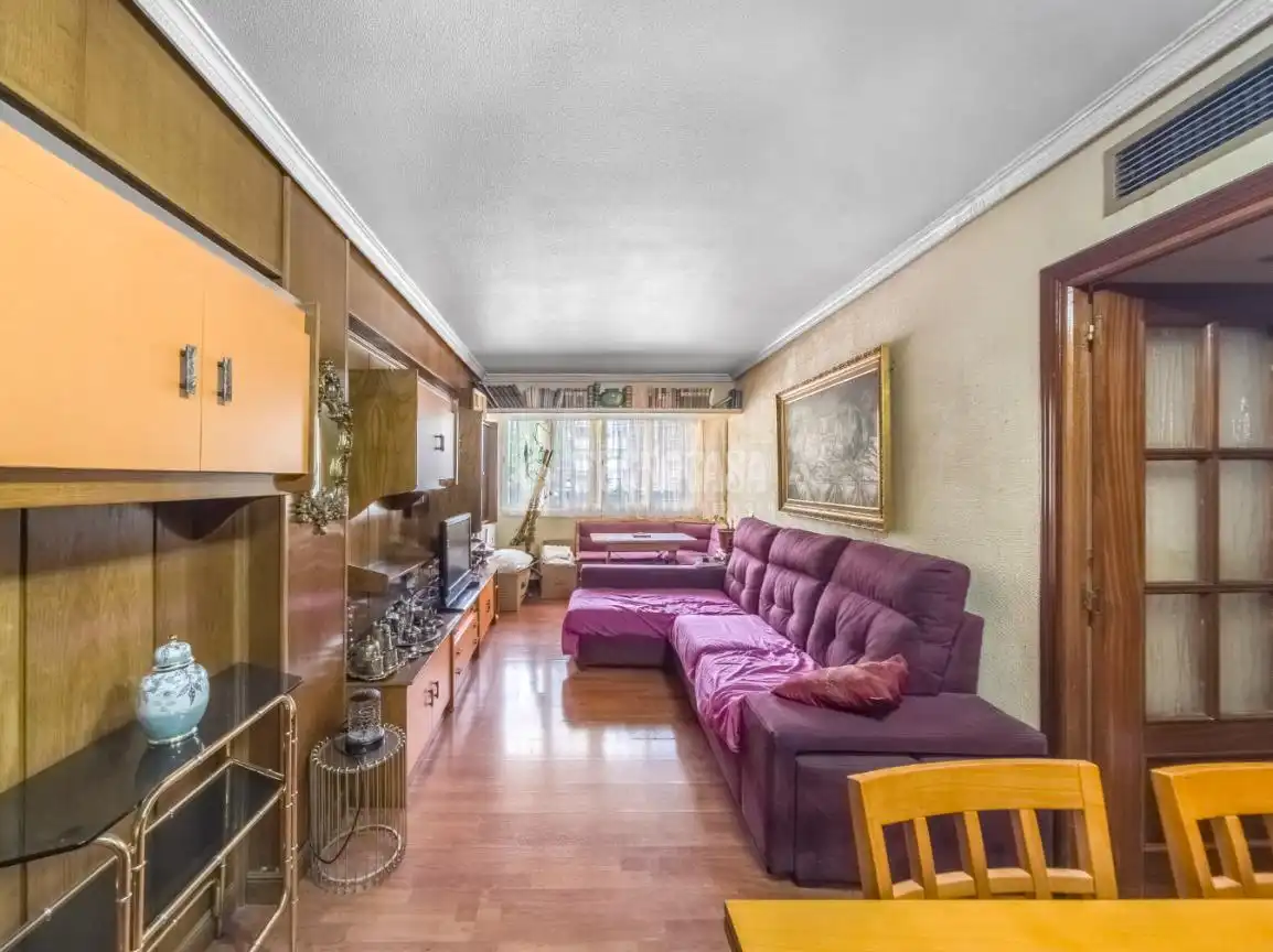 Living room of Flat for sale in Leganés  with Air Conditioner, Heating and Parquet flooring