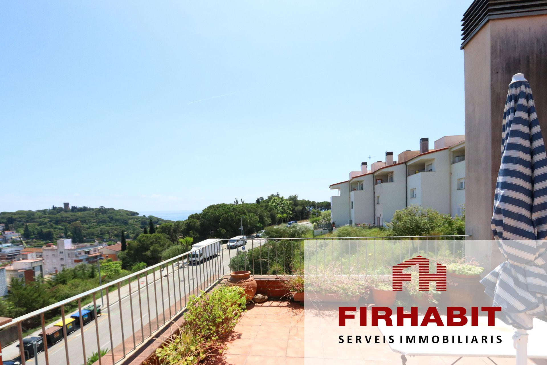 Exterior view of Single-family semi-detached for sale in Caldes d'Estrac  with Heating, Private garden and Terrace