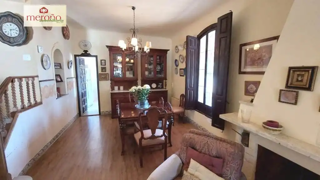 Menjador de Casa o xalet en venda en Elche / Elx amb Aire condicionat, Jardí privat i Terrassa