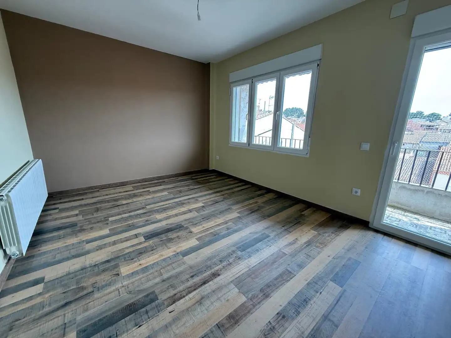 Habitación de Piso en venta en Almacelles con Calefacción, Parquet y Horno