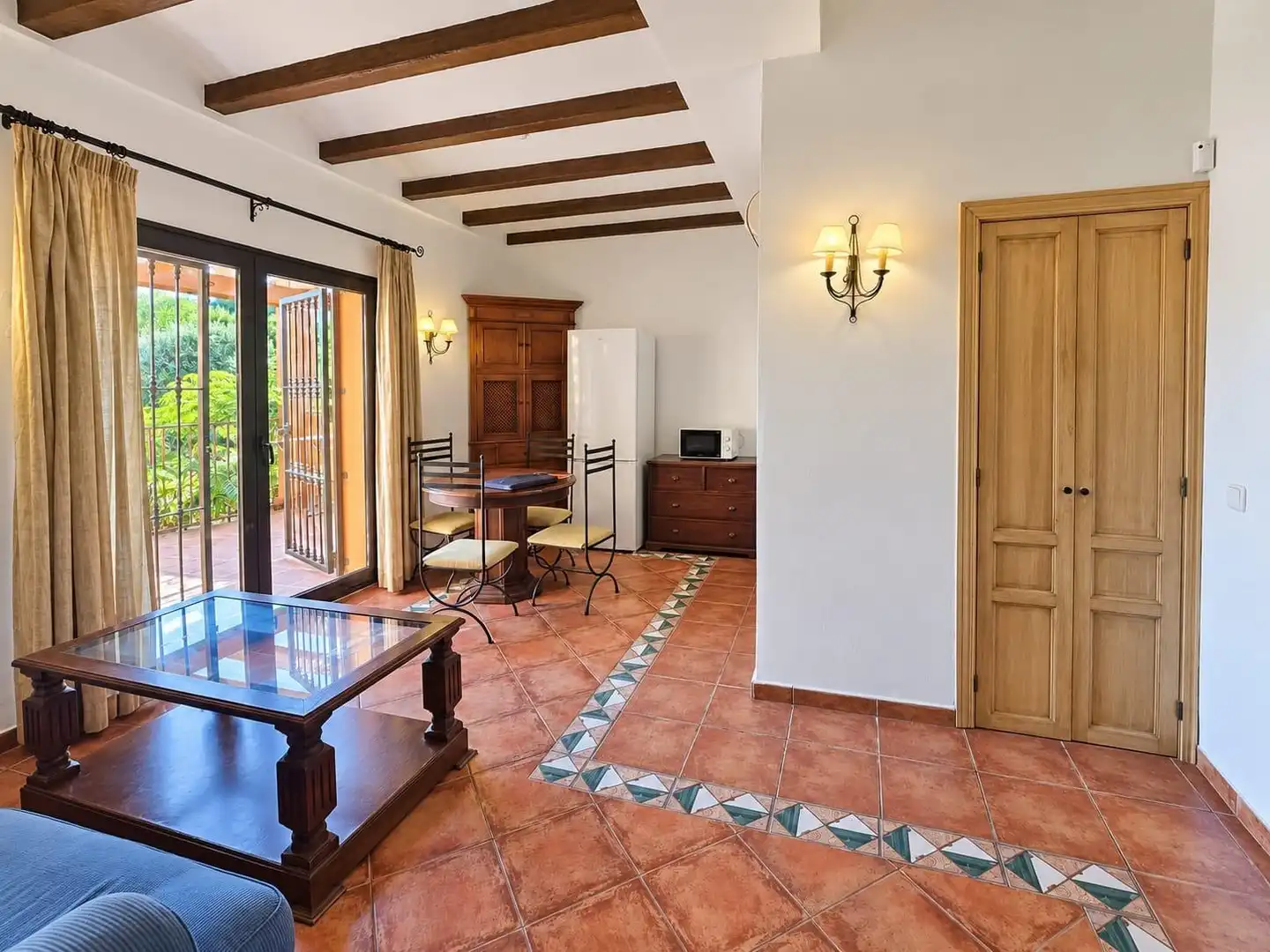 Flat for rent in La Alcaidesa