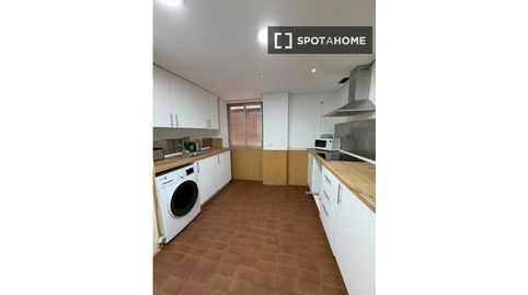 Photo 5 of Flat for rent in Castillejos - Cuzco, Madrid Capital
