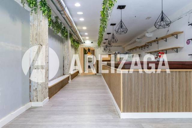 Local comercial en Venta en Matia Kalea, 17 en Antiguo