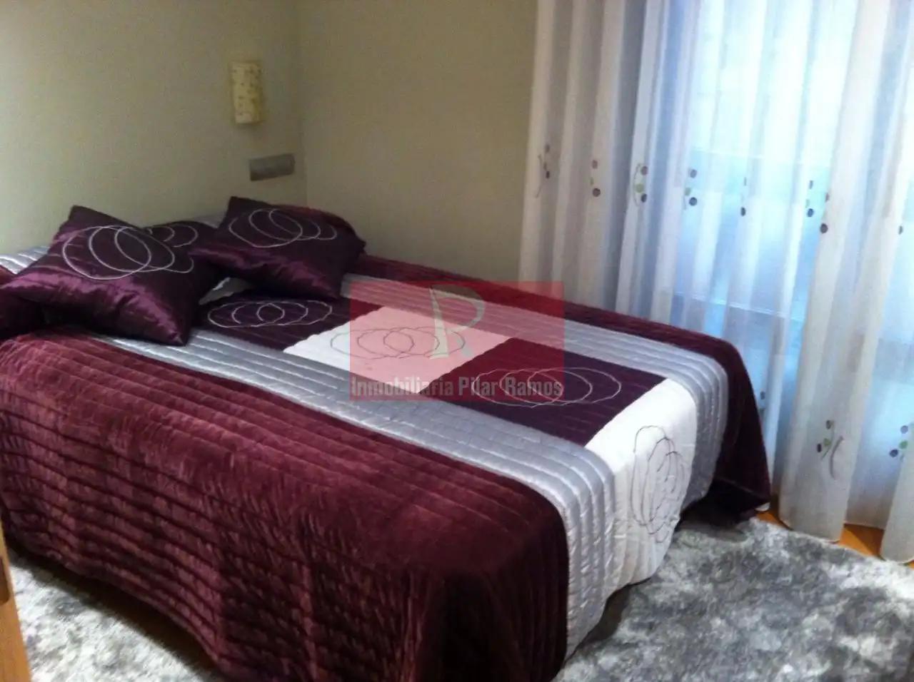 Habitación de Apartamento de alquiler en León Capital  con Calefacción, Parquet y Terraza