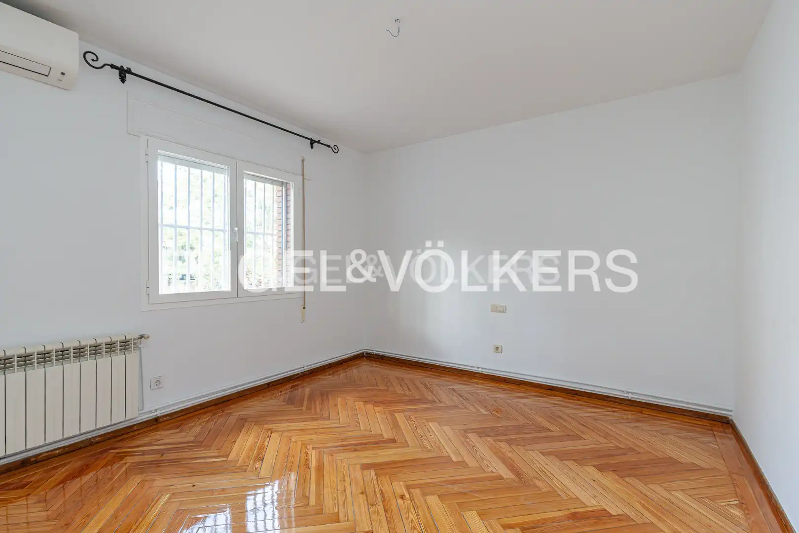 Casa o xalet de lloguer en Madrid amb Aire condicionat, Calefacció i Jardí privat