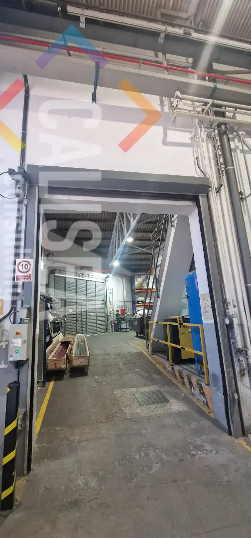 Nave industrial en venta en Terrassa