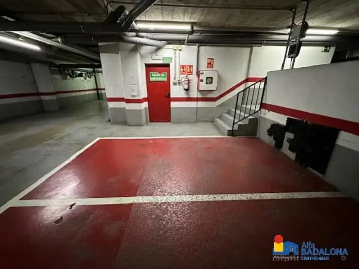 Einzelparkplatz zur Miete in Port, imagen 2
