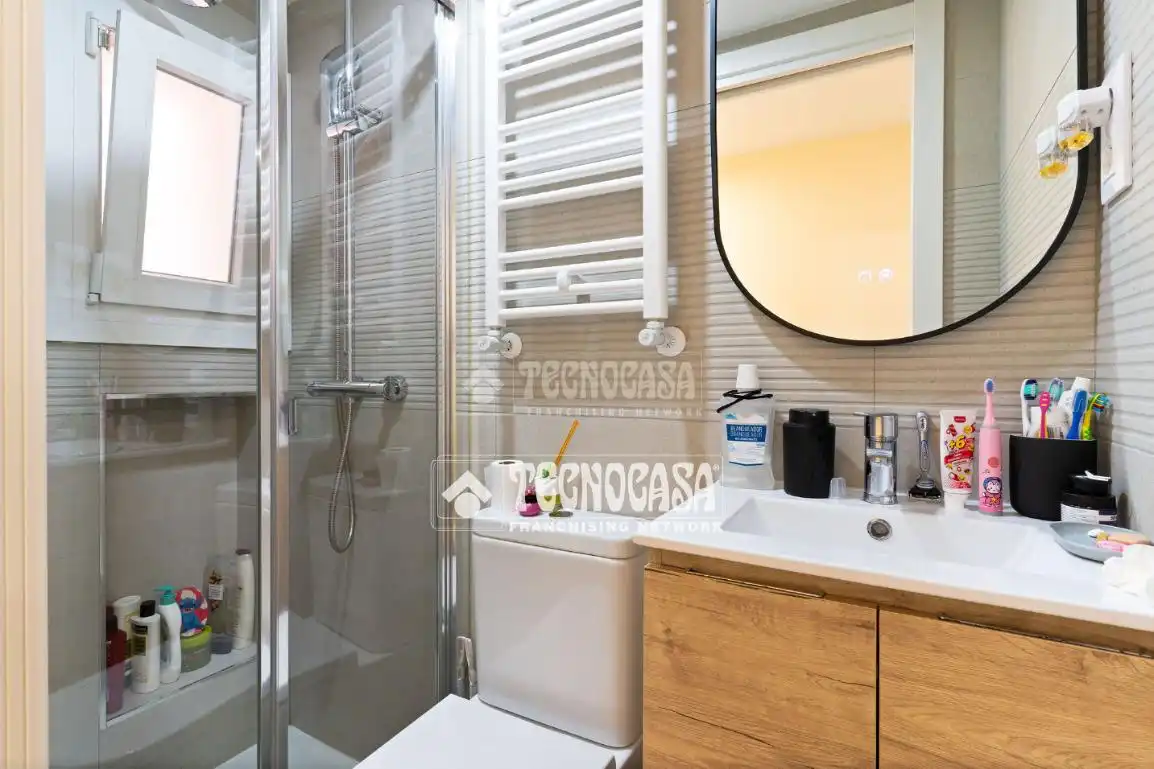 Baño de Piso en venta en Madrid con Aire acondicionado y Calefacción