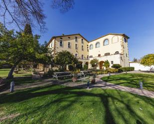 Außenansicht von Country house zum verkauf in Borrassà mit Heizung, Terrasse und Schwimmbad