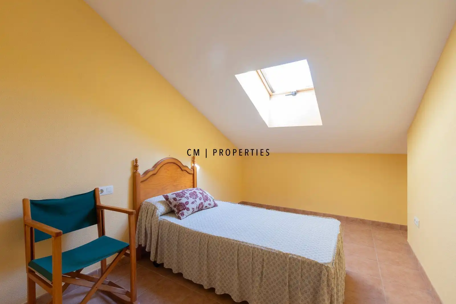 Bedroom of Detached homes for sale in Sagunto / Sagunt  with Air Conditioner, Terrace and Oven