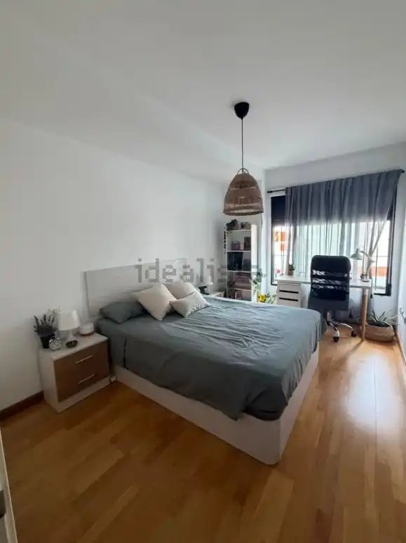 Flat with terrace for sale in Carrer del Mestre Serrano, imagen 2