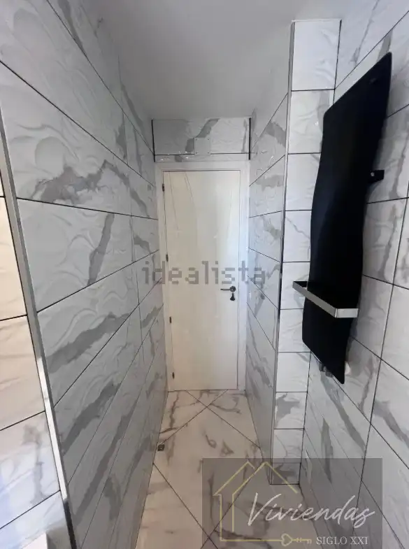Bany de Pis en venda en Madrid amb Aire condicionat, Calefacció i Terrassa