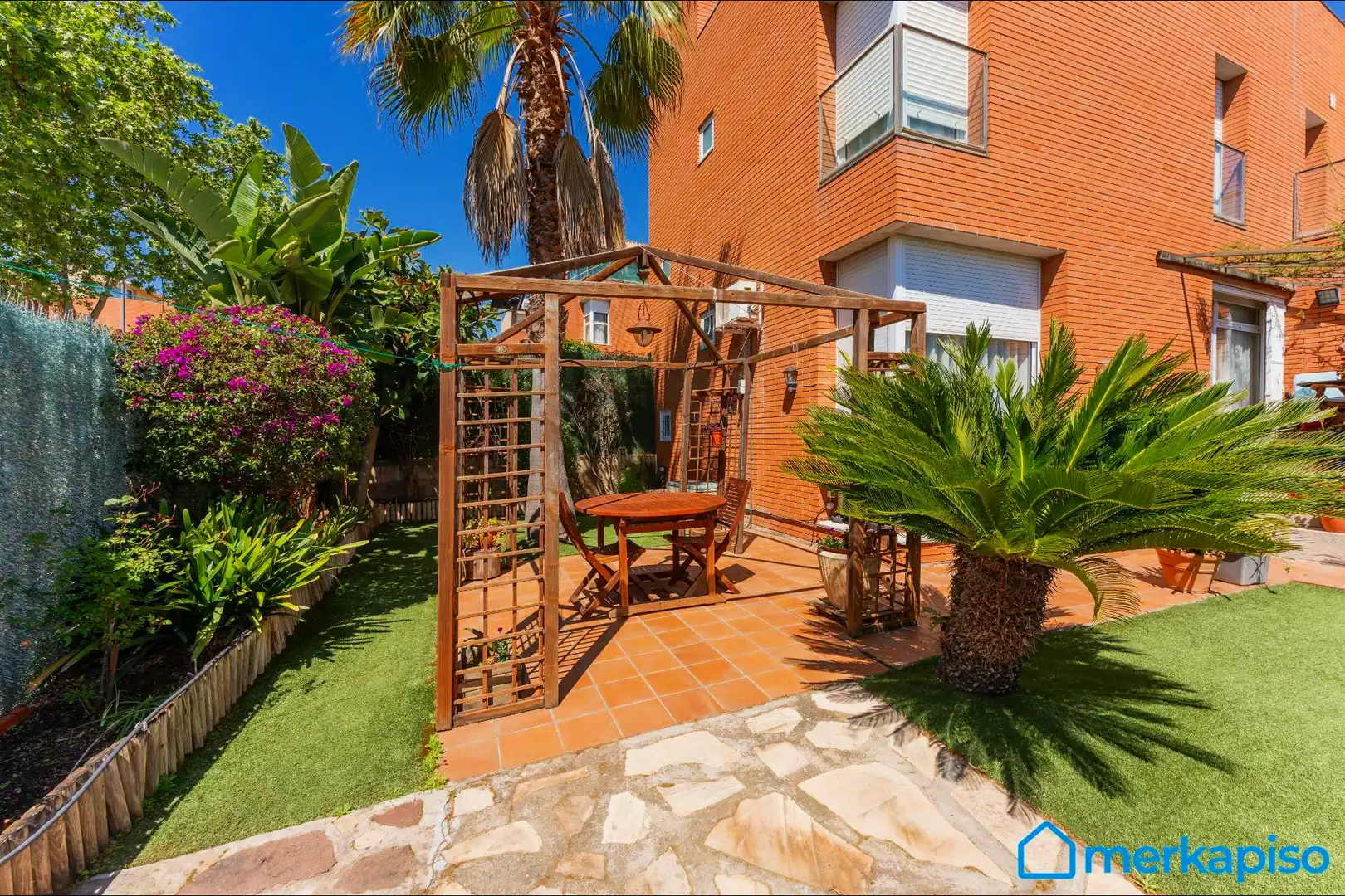 Jardín de Casa adosada en venta en Viladecans con Calefacción, Jardín privado y Terraza