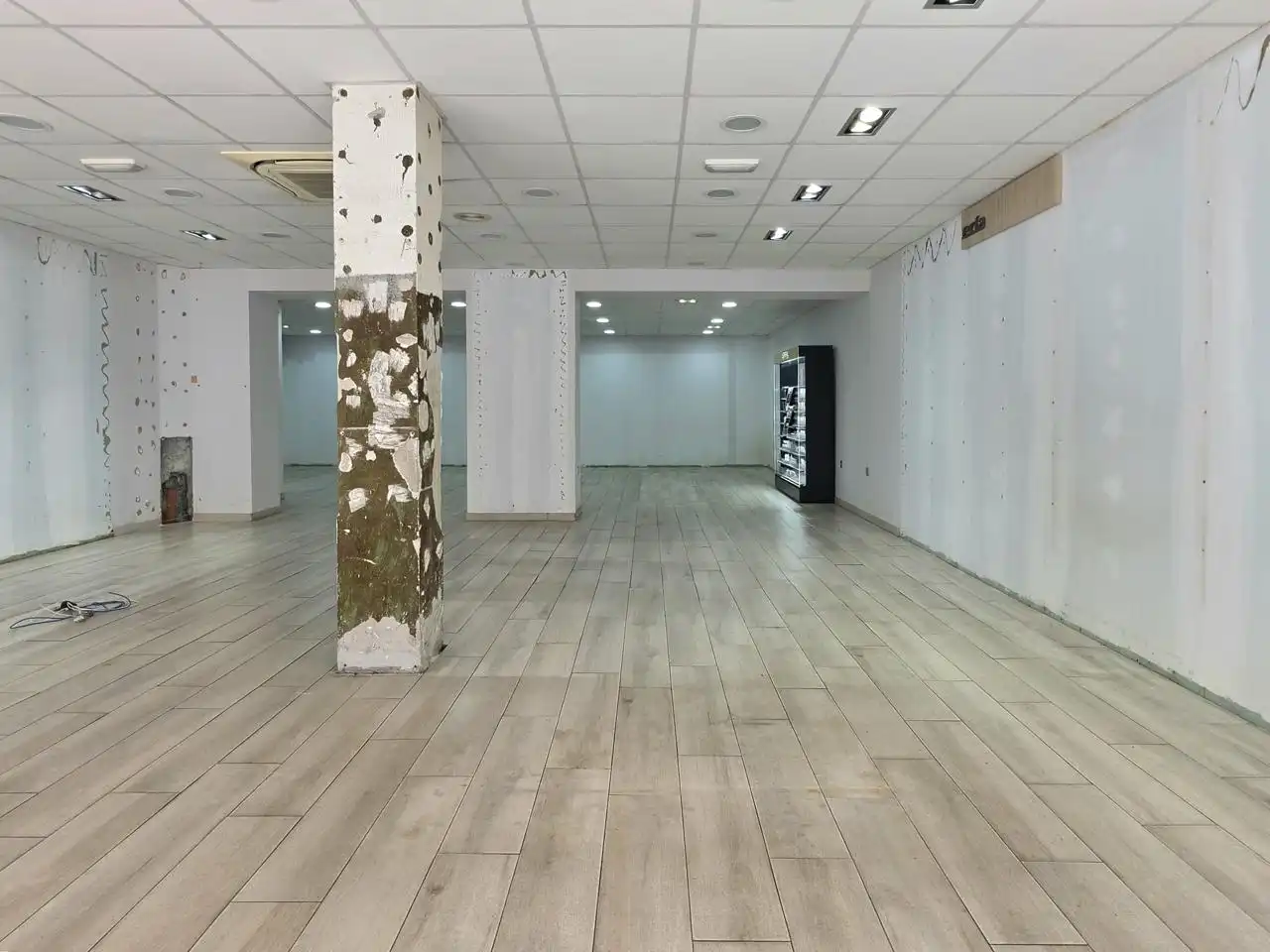 Business premises for sale in Carreño Miranda 52, imagen 8
