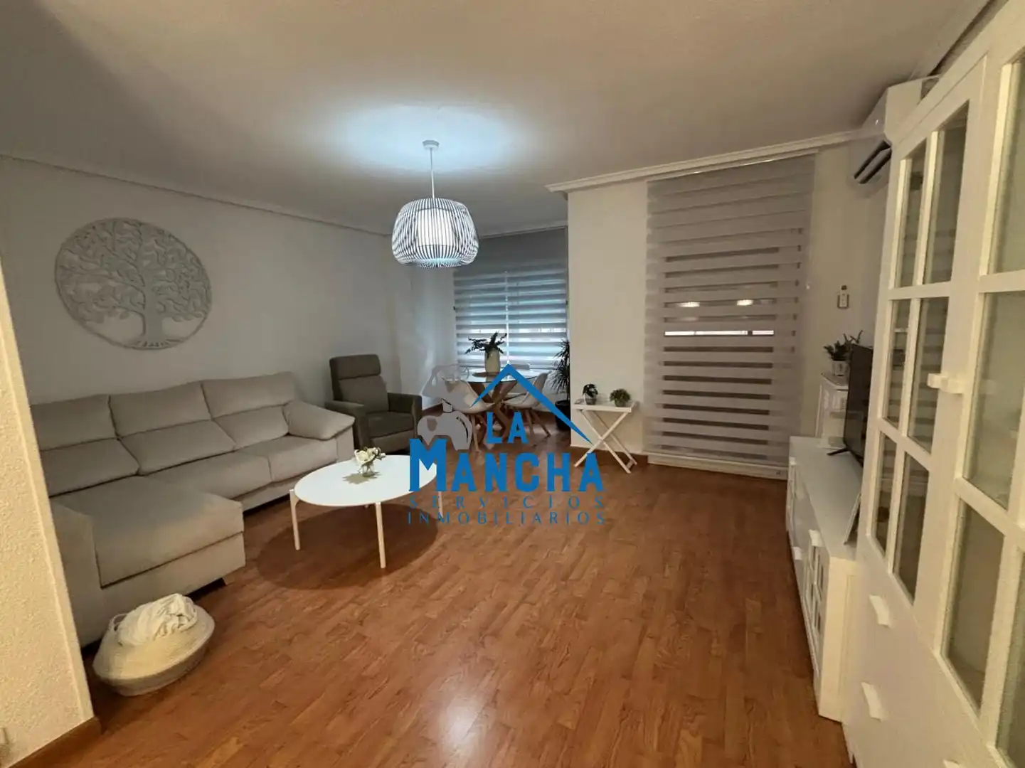 Sala de estar de Piso de alquiler en Albacete con Aire acondicionado, Calefacción y Amueblado