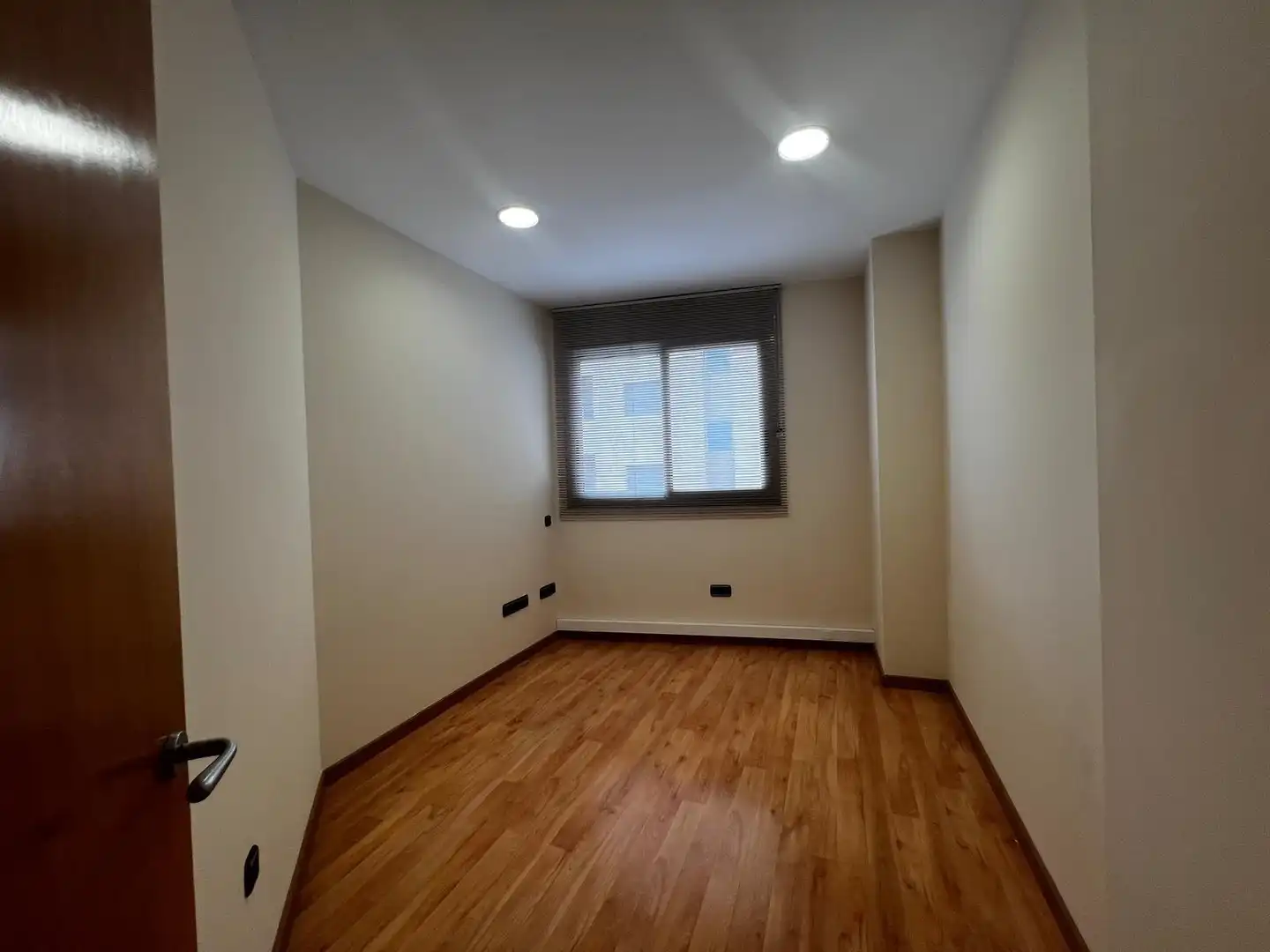 Büro zur Miete in Calle MAGDALENA MIRO, 21, Centre Vila