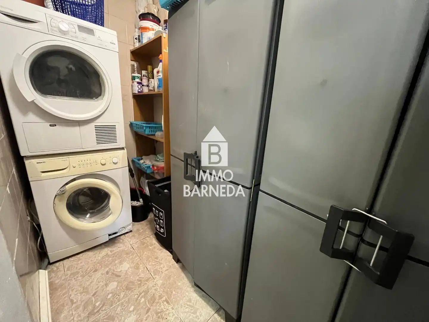 Flat for sale in Roses  with Air Conditioner, Heating and Furnished