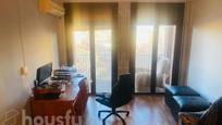 Sala d'estar de Pis en venda en  Lleida Capital amb Aire condicionat i Terrassa