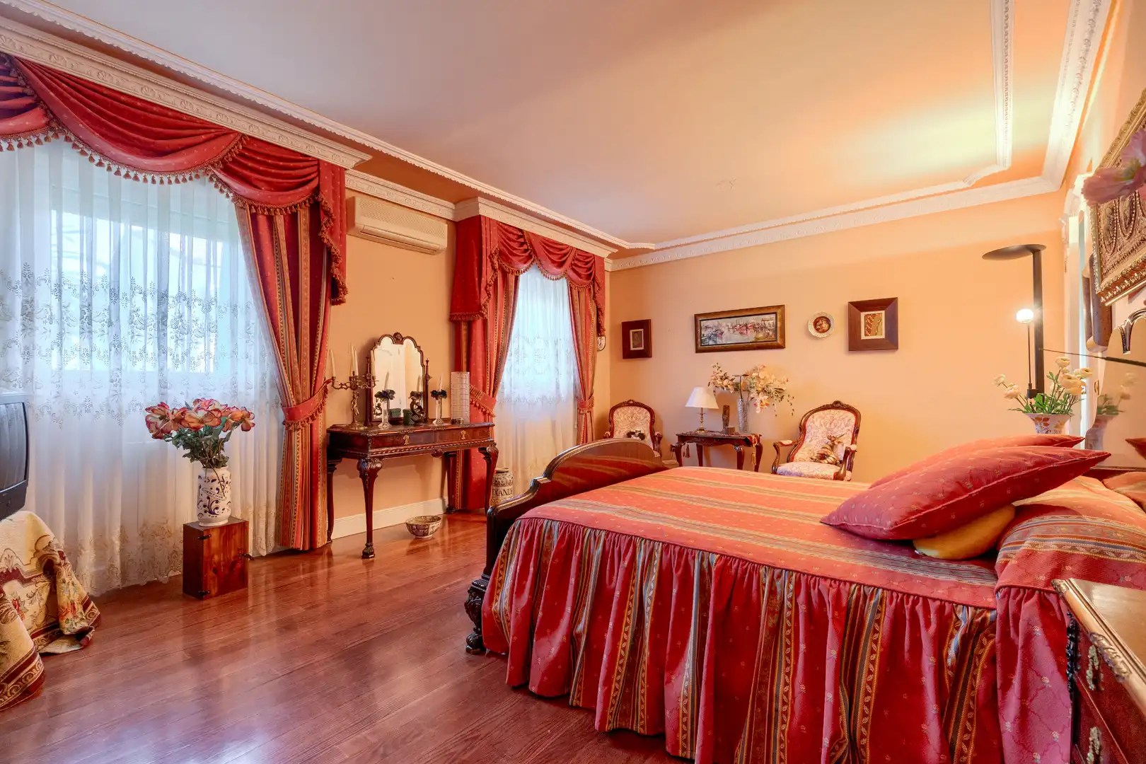 Habitación de Casa o chalet en venta en Villalbilla con Aire acondicionado, Calefacción y Jardín privado