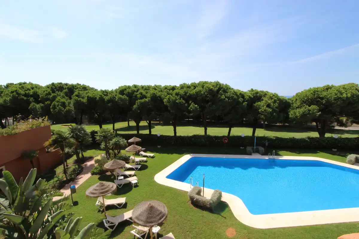 Apartament amb ascensor en venda a Elviria - Cabopino, imagen 2