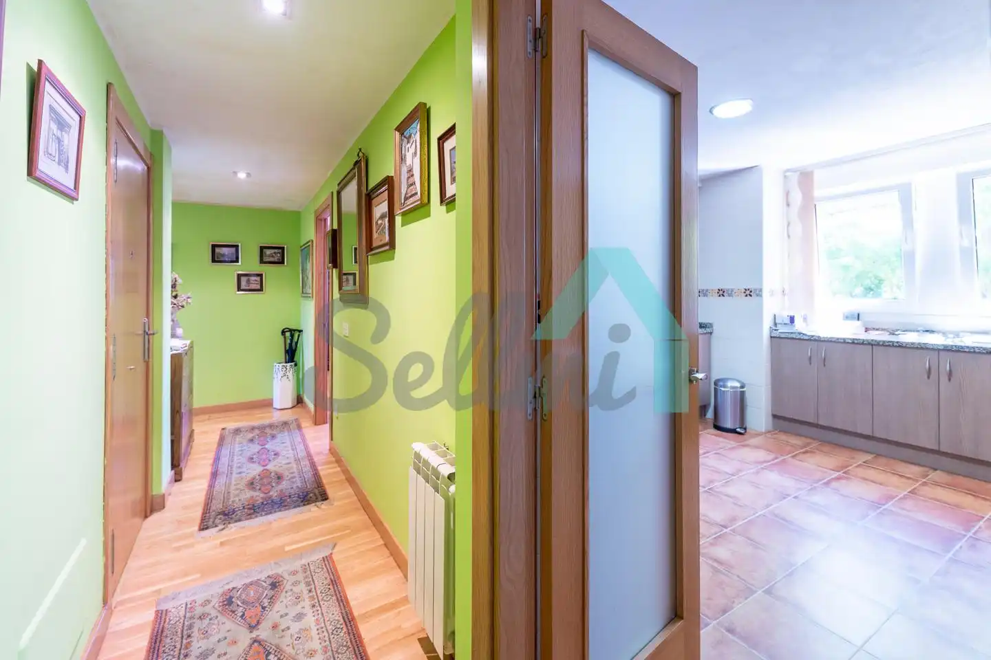 Piso en venta en Avilés con Calefacción, Parquet y Trastero