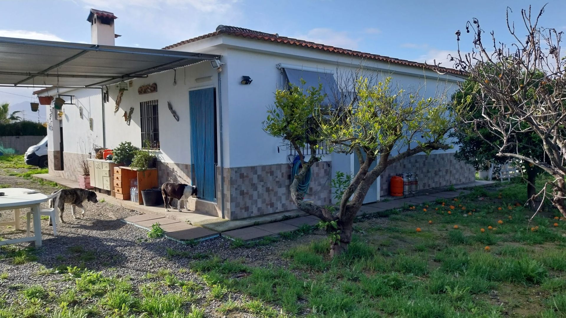 Außenansicht von Country house zum verkauf in Alhaurín El Grande mit Klimaanlage, Privatgarten und Terrasse