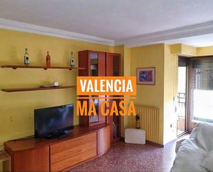 Bedroom of Flat to rent in  Valencia Capital  with Air Conditioner and Balcony