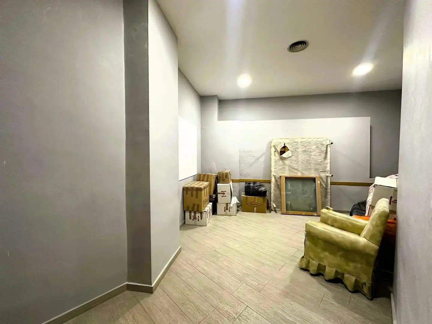 Local comercial de lloguer a Loja, imagen 12
