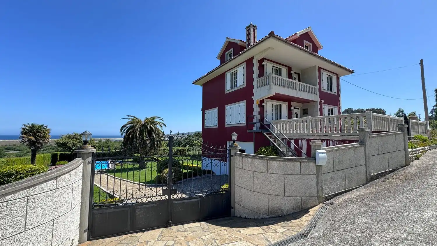 Exterior view of Houses for sale in Carballo  with Heating, Private garden and Swimming Pool