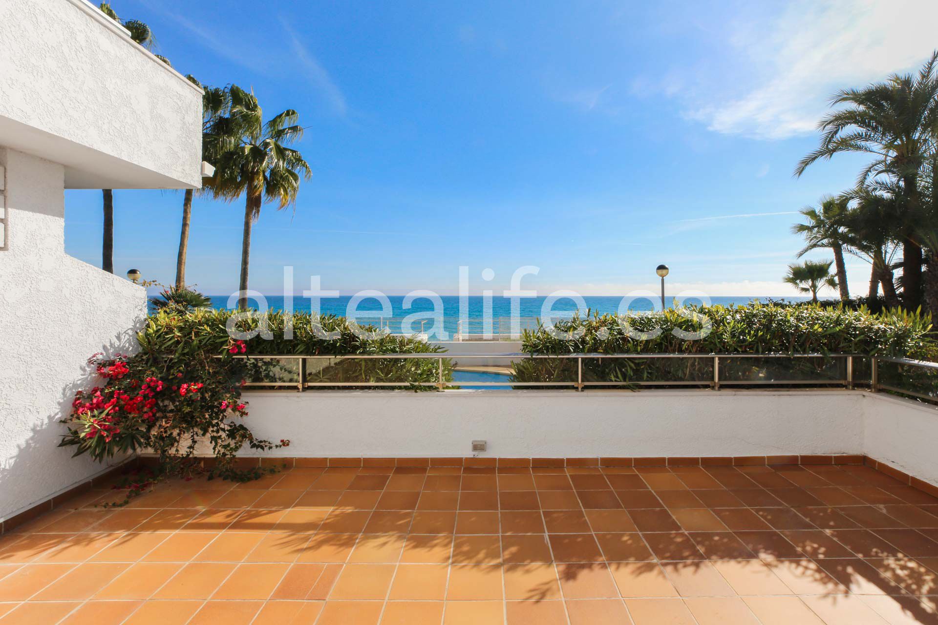 Exterior view of Apartment for sale in Altea  with Air Conditioner, Heating and Terrace