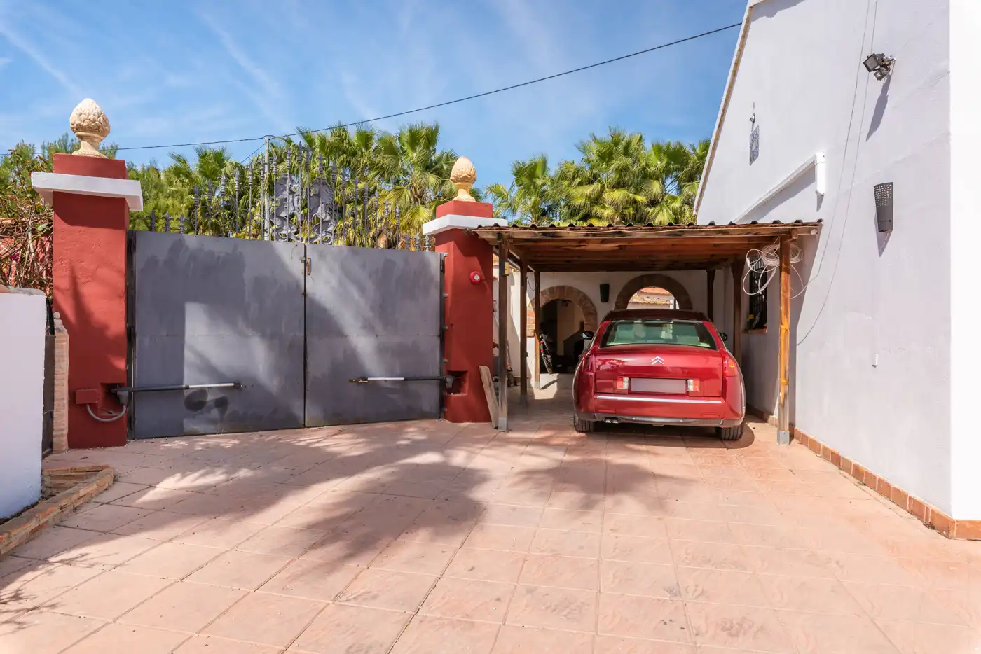 Vista exterior de Casa o chalet en venta en Daya Nueva con Aire acondicionado, Jardín privado y Piscina