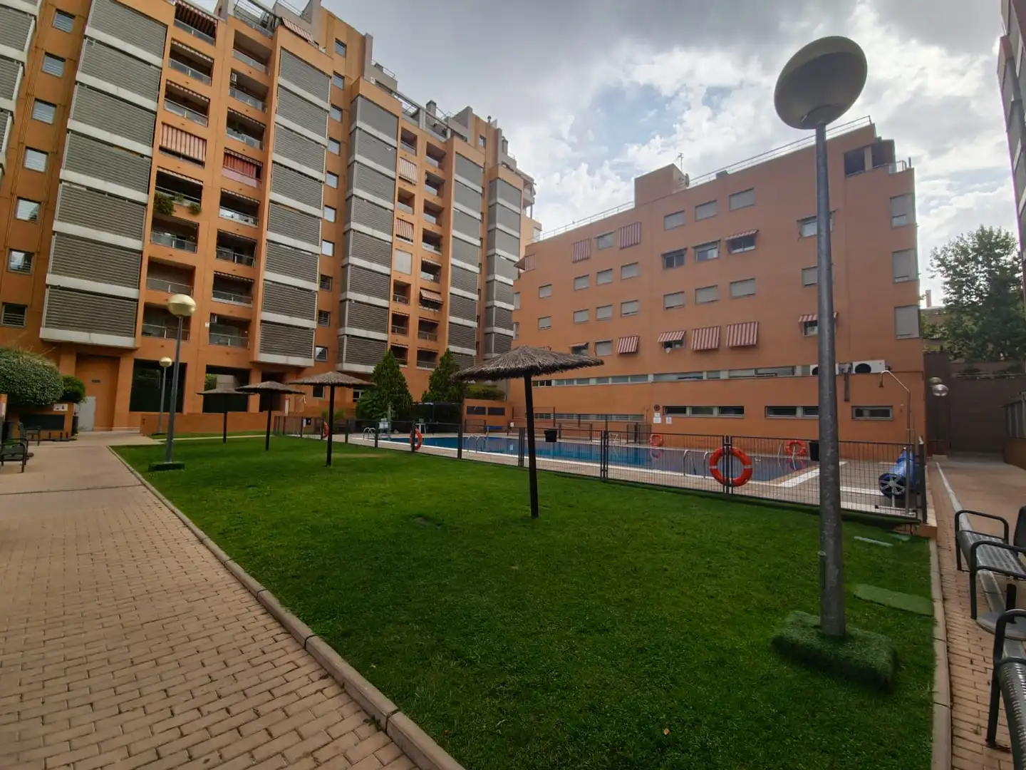 Vista exterior de Piso en venta en Madrid con Aire acondicionado, Calefacción y Trastero
