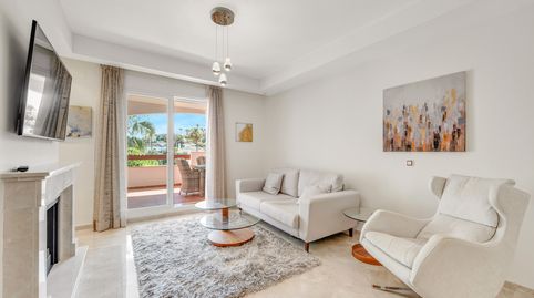 Photo 3 of Ground floor for rent in Los Naranjos, Marbella