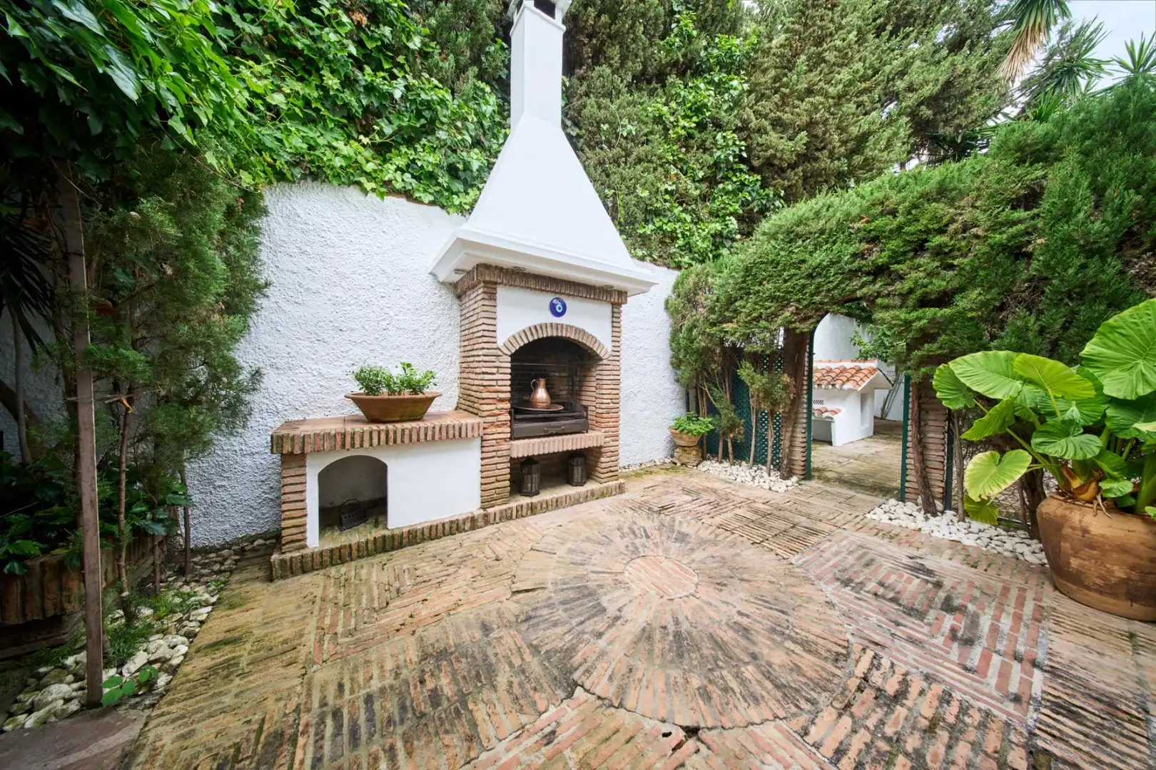 Jardín de Casa o chalet en venta en Marbella con Aire acondicionado, Calefacción y Jardín privado