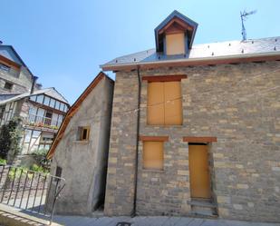 Exterior view of Single-family semi-detached for sale in Gistaín