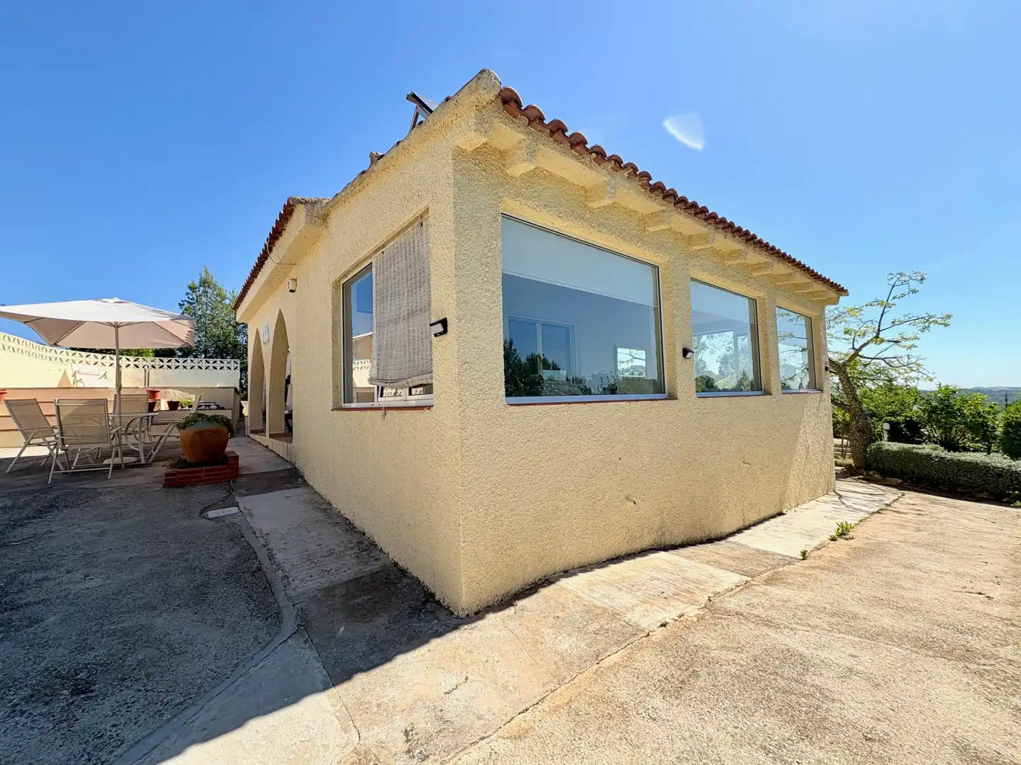Vista exterior de Casa o xalet en venda en Cheste amb Aire condicionat, Calefacció i Jardí privat