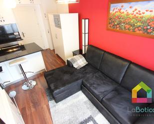 Sala d'estar de Apartament en venda en  Toledo Capital amb Aire condicionat