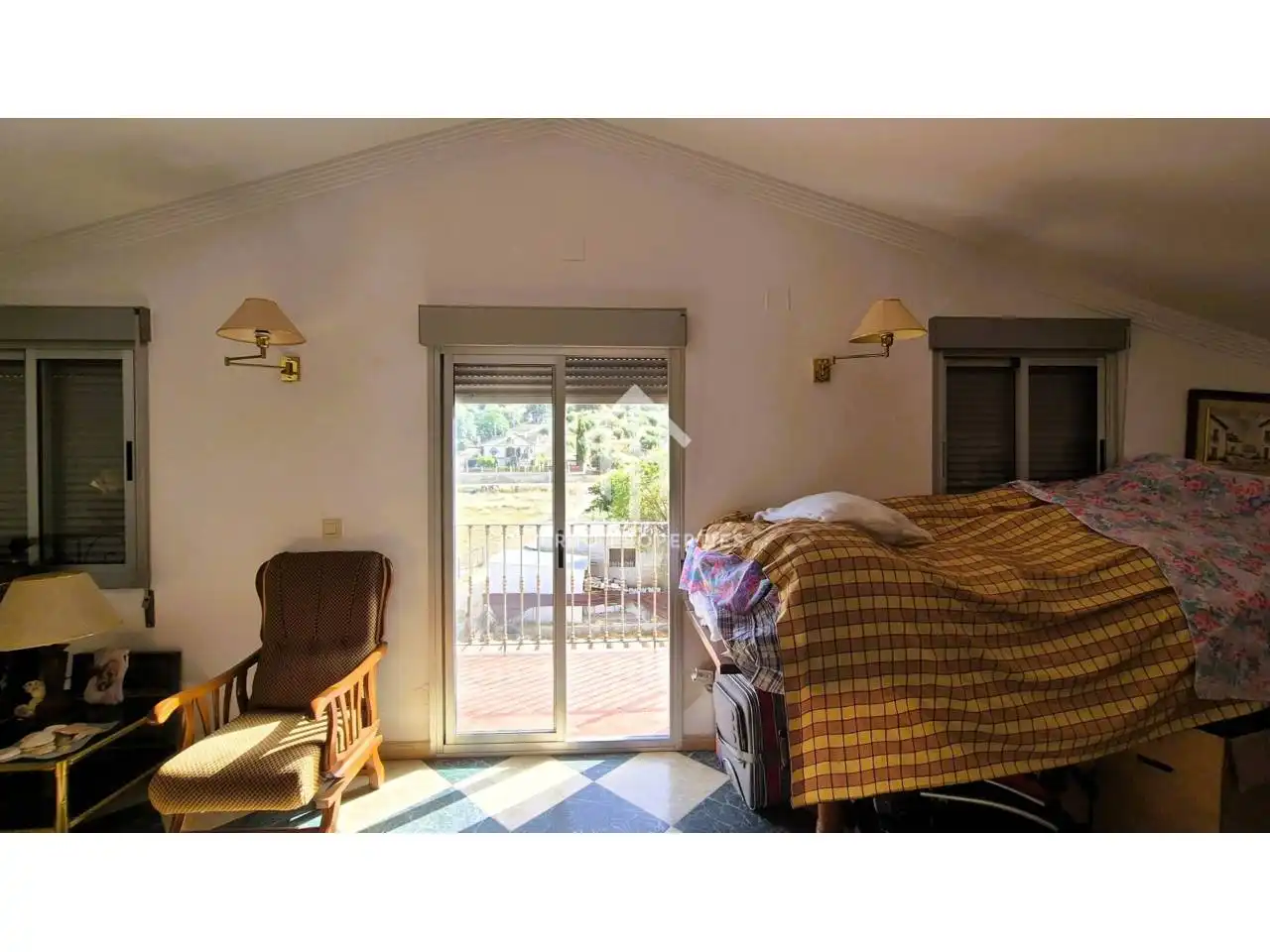 Dormitori de Casa o xalet en venda en Algarinejo amb Jardí privat, Terrassa i Moblat