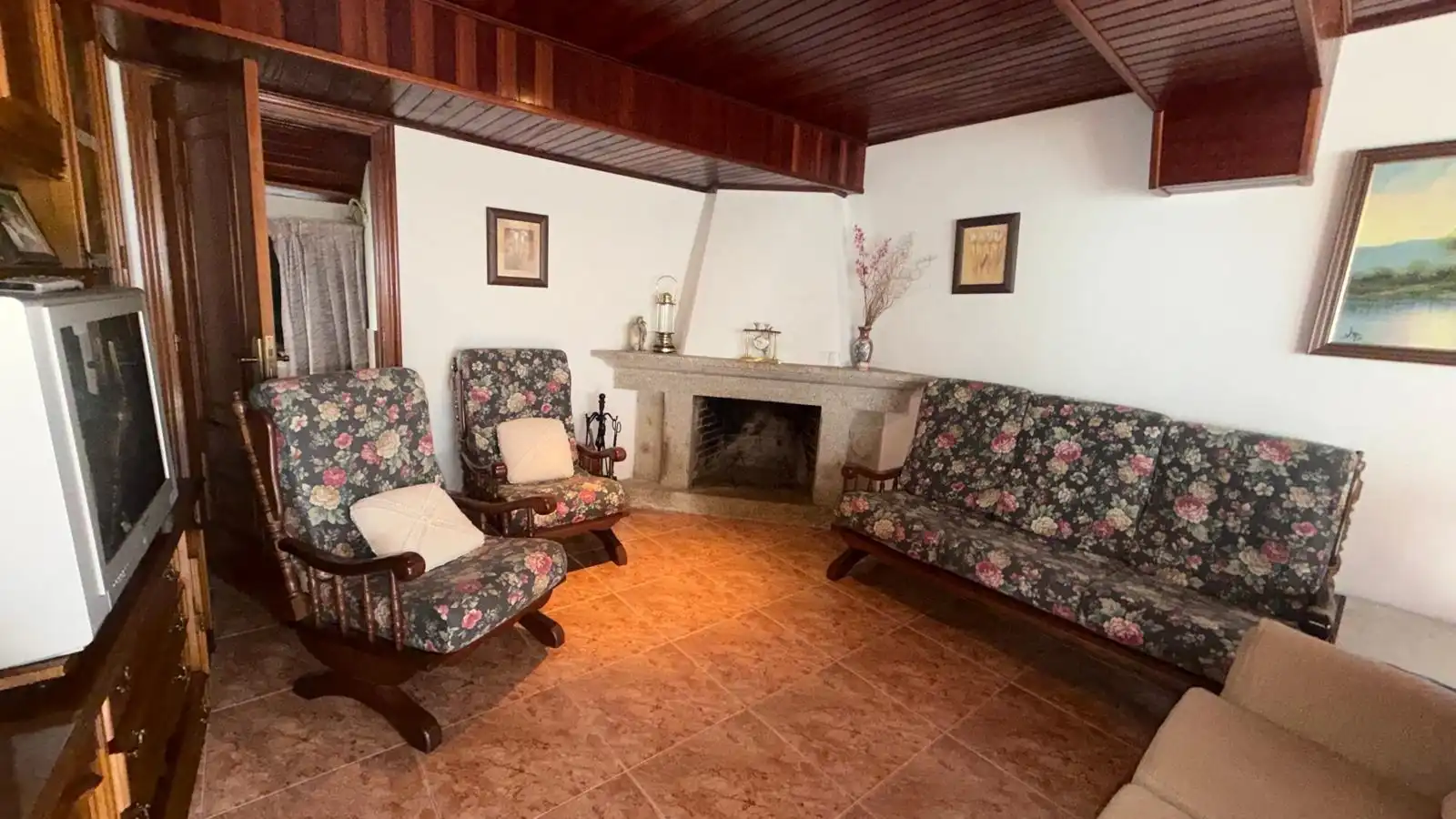 Sala d'estar de Casa o xalet de lloguer en Trasmiras amb Calefacció, Moblat i Balcó